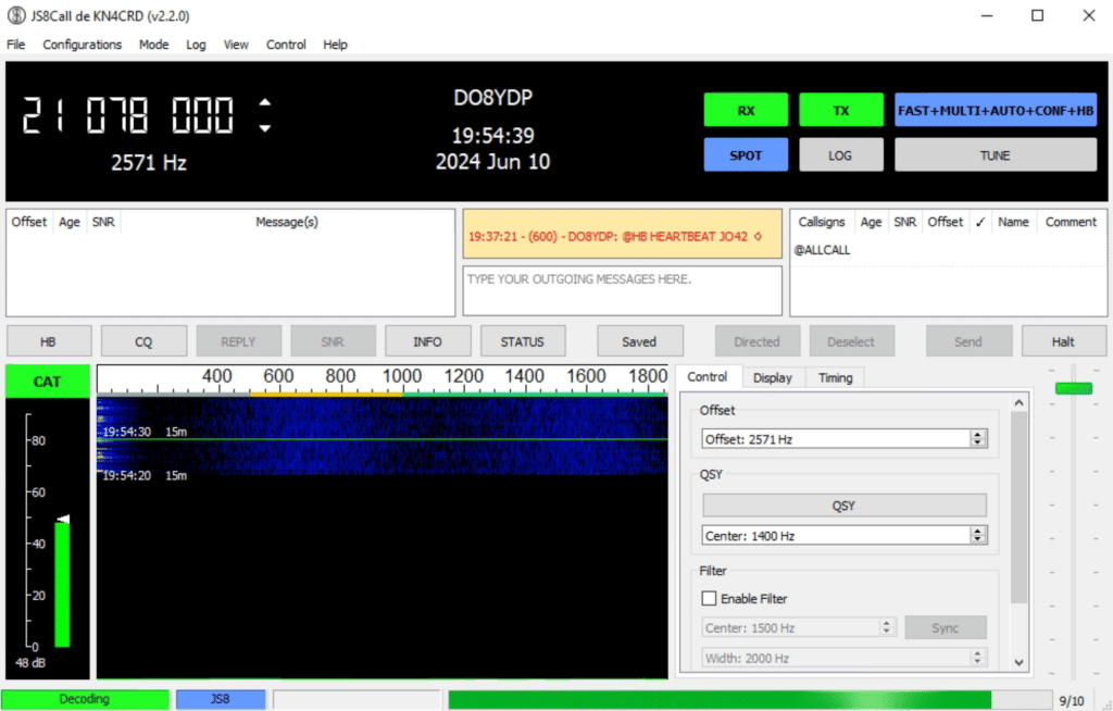 JS8Call interface should be quite familiar to everyone using FLDIGI or WSJT-X.